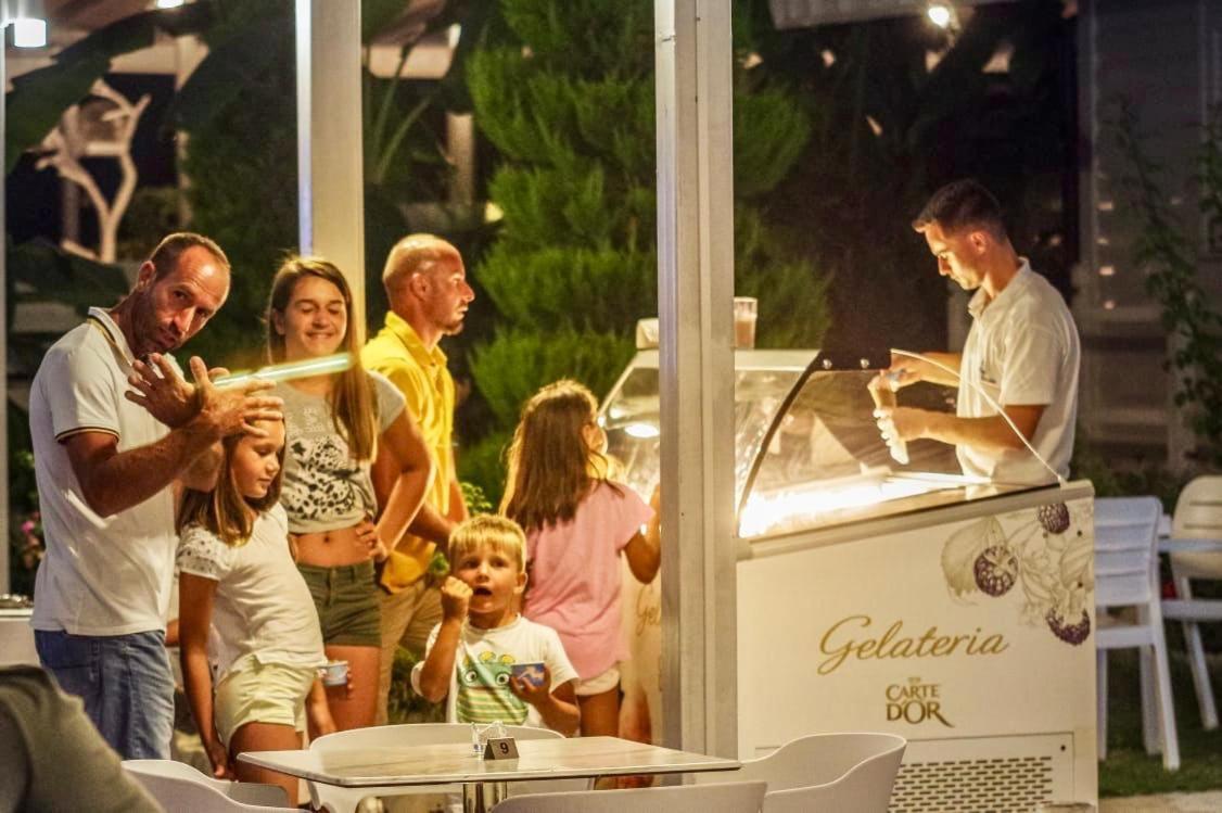 Vela E Bardhe Villa Dhërmi Kültér fotó